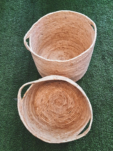 Cesto em fibra natural